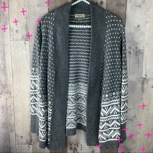 Ann Taylor LOFT gray and white sweater size Medium